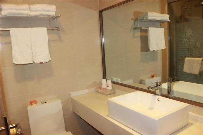 Shanghai Yiting 6+E Hotel - Lujiazui 部屋 写真
